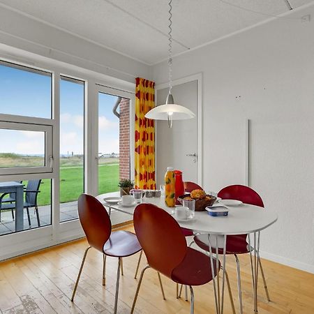 2 Bedroom Stunning Home In Hojer Exterior photo
